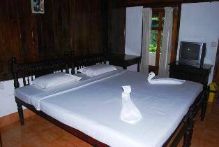 Hotel Wood Palace, Idukki 3